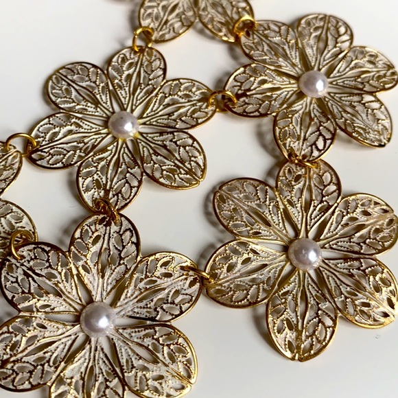 Spring Flower Statement Necklace - Picture 2 of 2